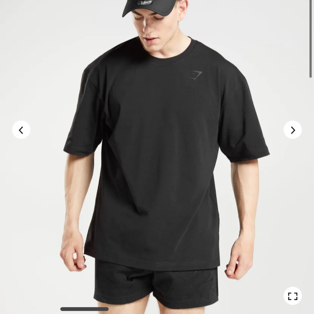 Black GymShark Shirt (Power)